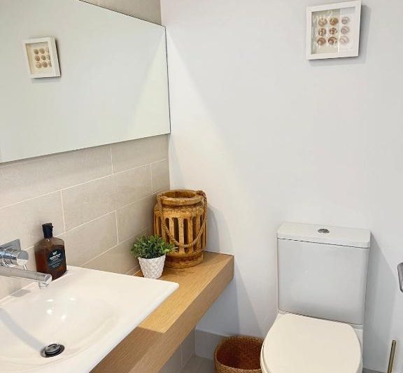 Ensuite bathroom Soul@Sunshine townhouse Sunshine Beach