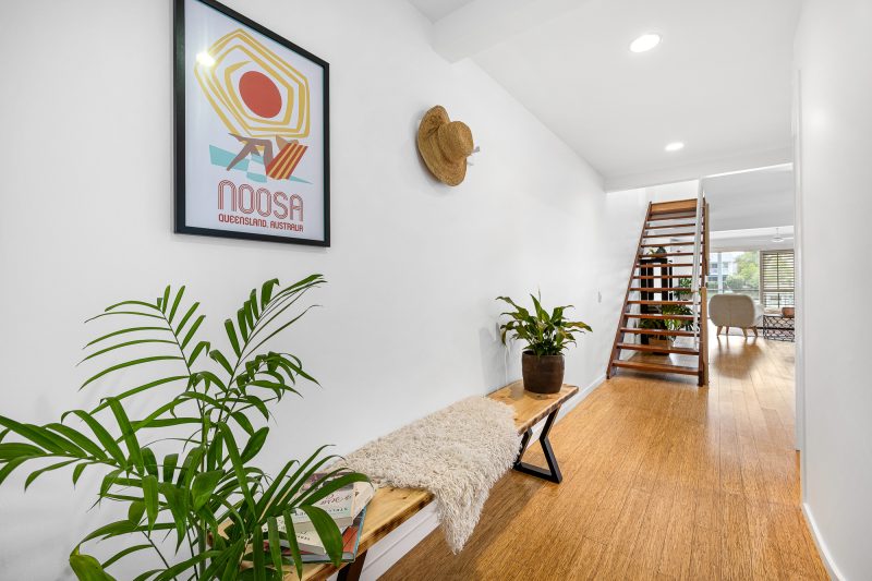 Luxury Noosa River holiday accommodation